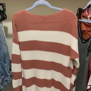 Guess V-neck Sweater